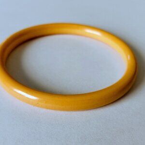 Dark Yellow Vintage Bakelite Bangle Bracelet